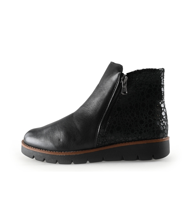 Solemade Chelsea boots