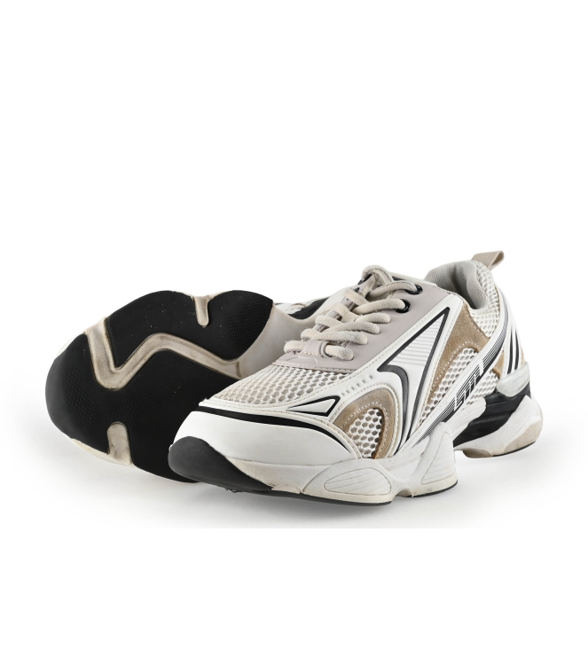 Steve Madden Sneaker