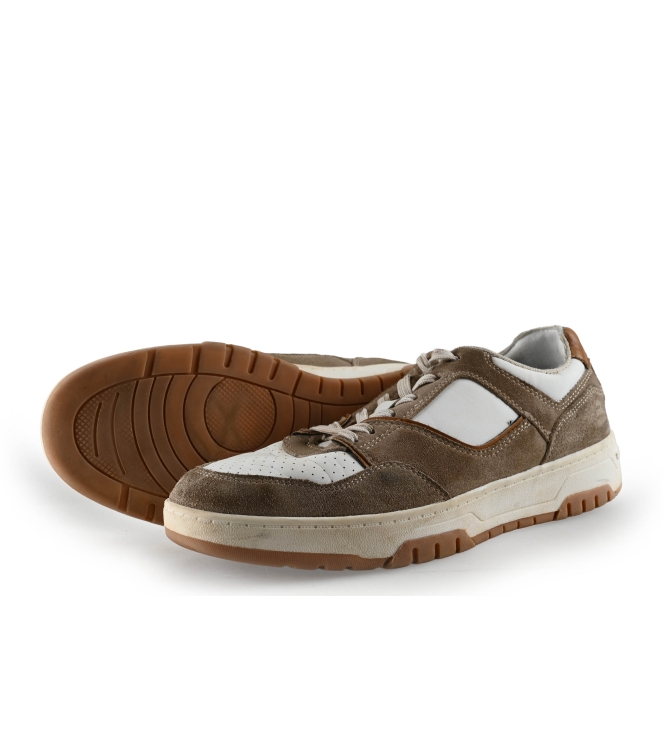 Bullboxer Sneaker