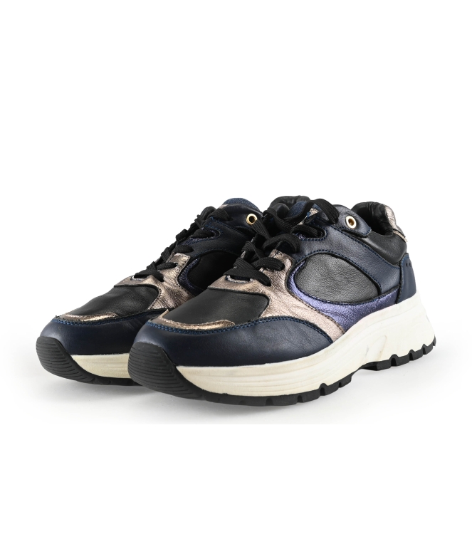 Manfield Sneaker