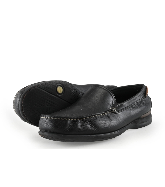 Fluchos Slip-ons