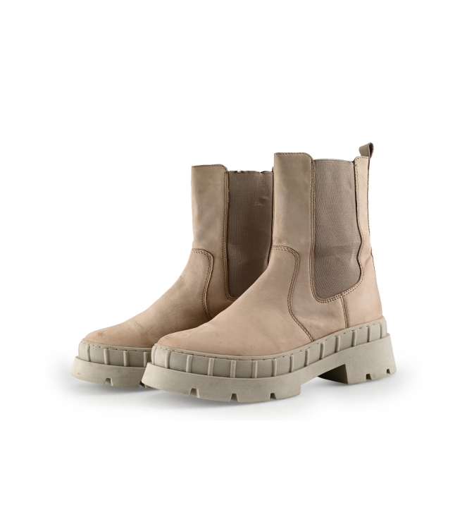 Nelson Chelsea boots