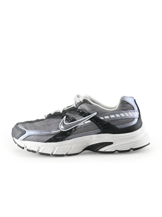 Nike Sneaker Schwarz 330963
 Größe 43
 