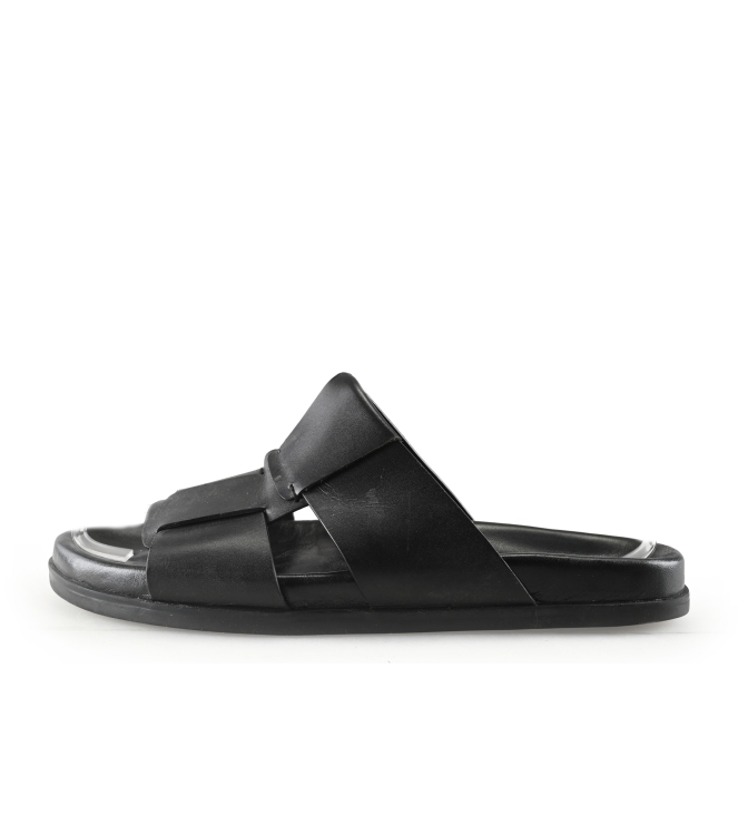 Manfield Flip-Flops