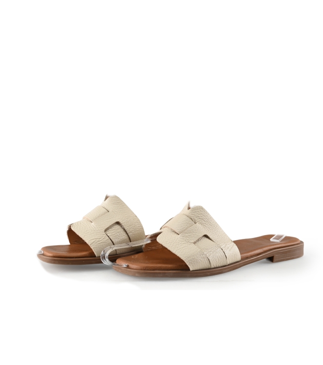 Manfield Flip-Flops