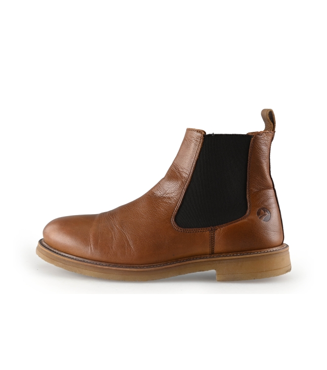Travelin Chelsea boots