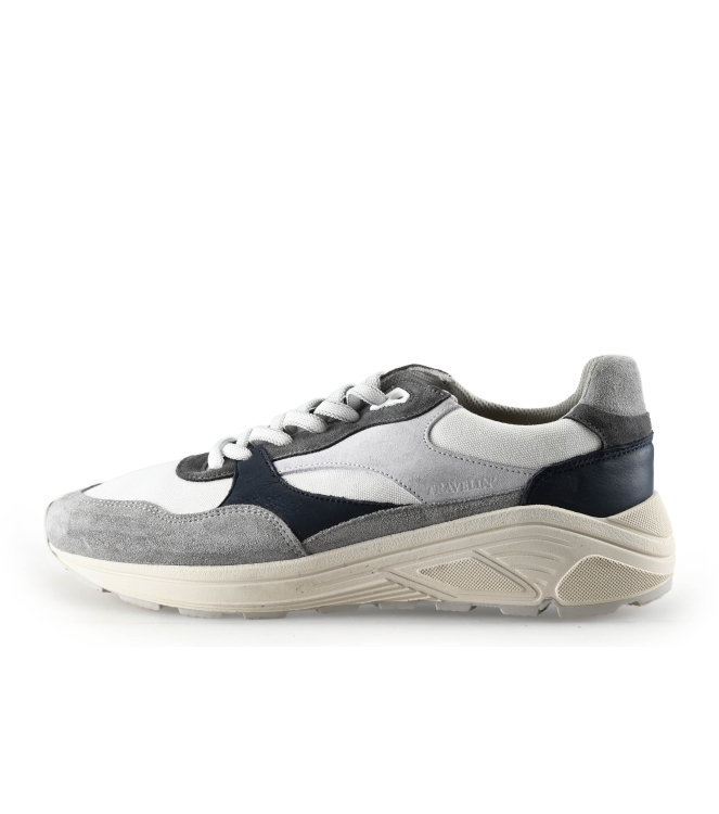 Travelin Sneaker
