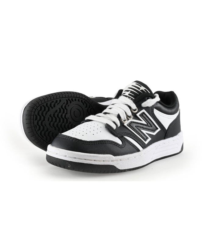 New Balance Sneaker