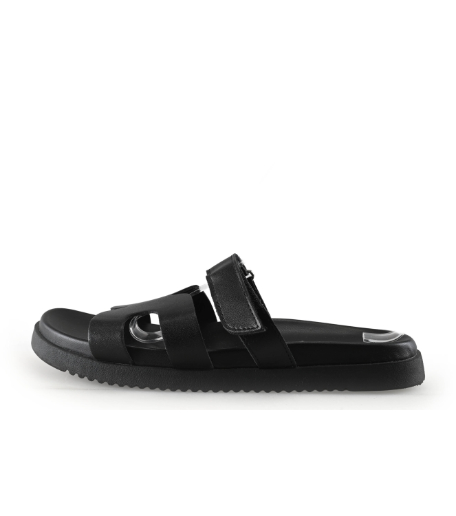 Steve Madden Flip-Flops