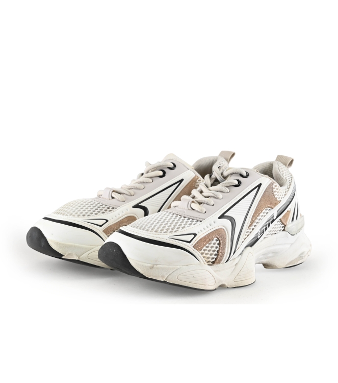 Steve Madden Sneaker