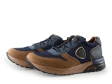 Blauer Sneaker