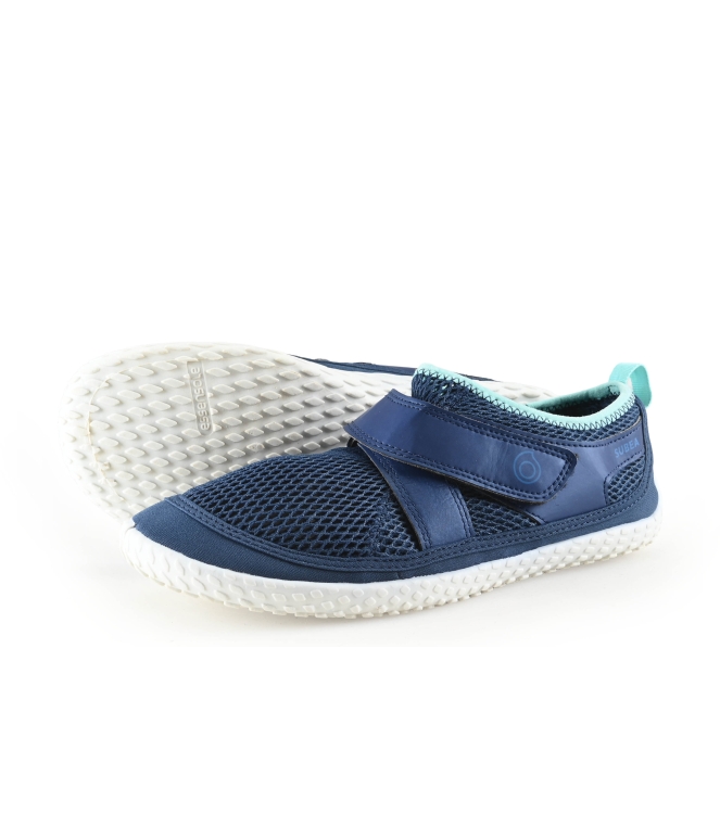 Subea Slip-ons