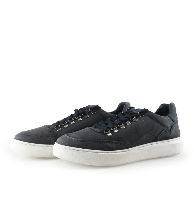 Manfield Sneaker