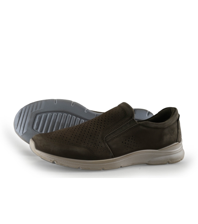 Ecco Slip-ons