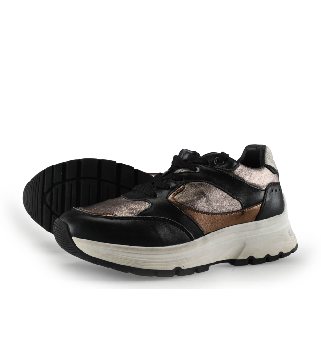 Manfield Sneaker
