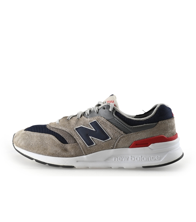 New Balance Sneaker