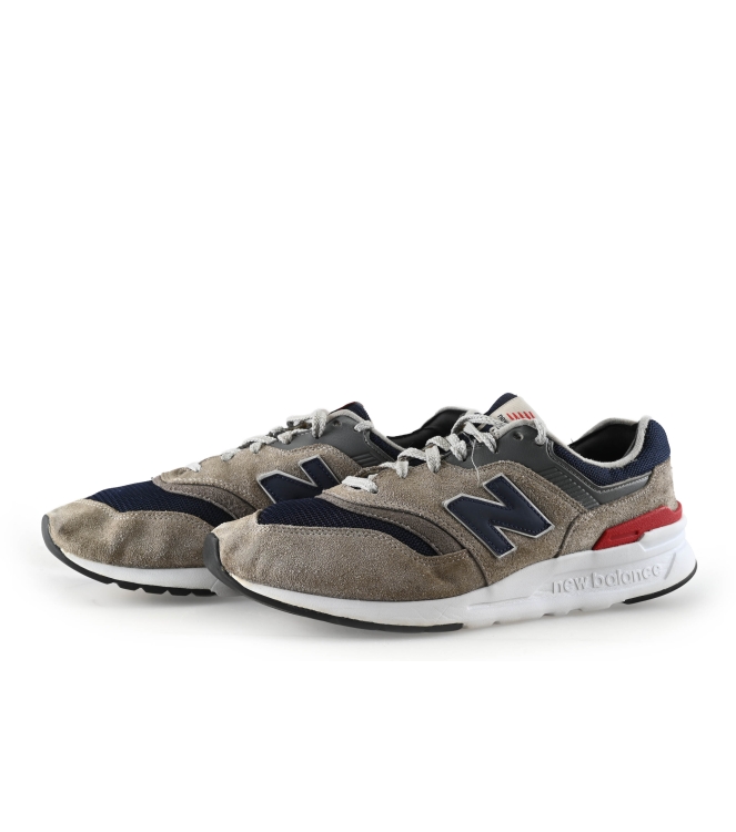 New Balance Sneaker