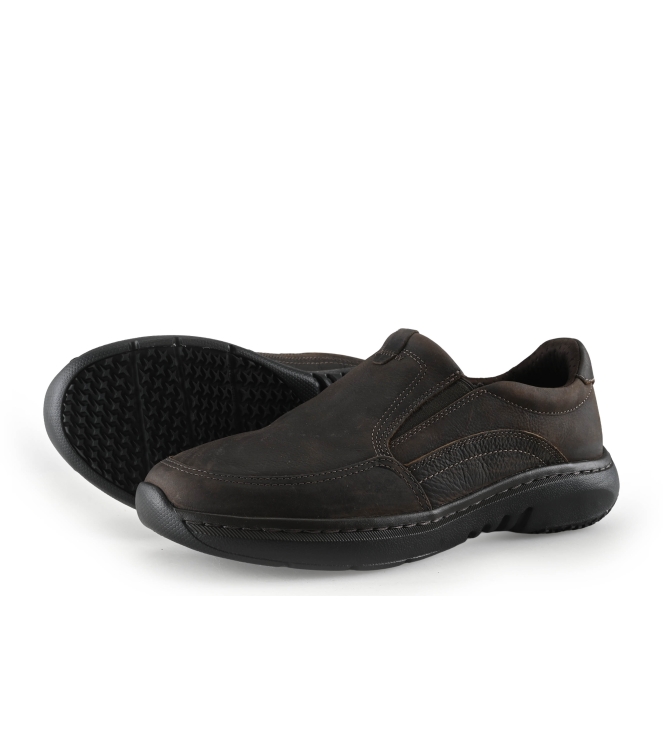 Clarks Slip-ons