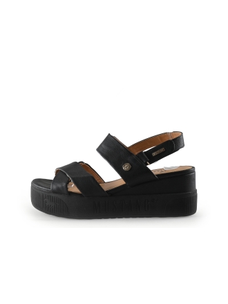 Mustang Sandalen Schwarz 337203
 Größe 40
 