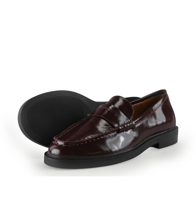 Steve Madden Slip-ons