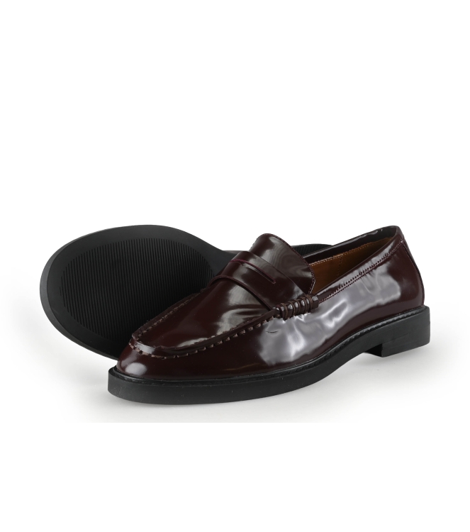 Steve Madden Slip-ons