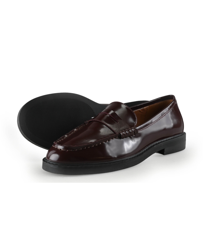 Steve Madden Slip-ons