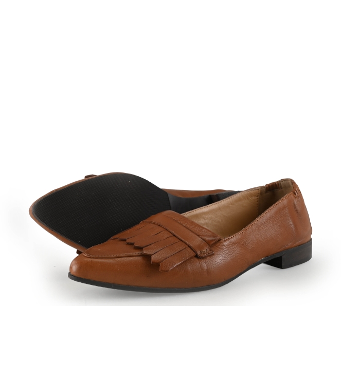 Lamica Slip-ons