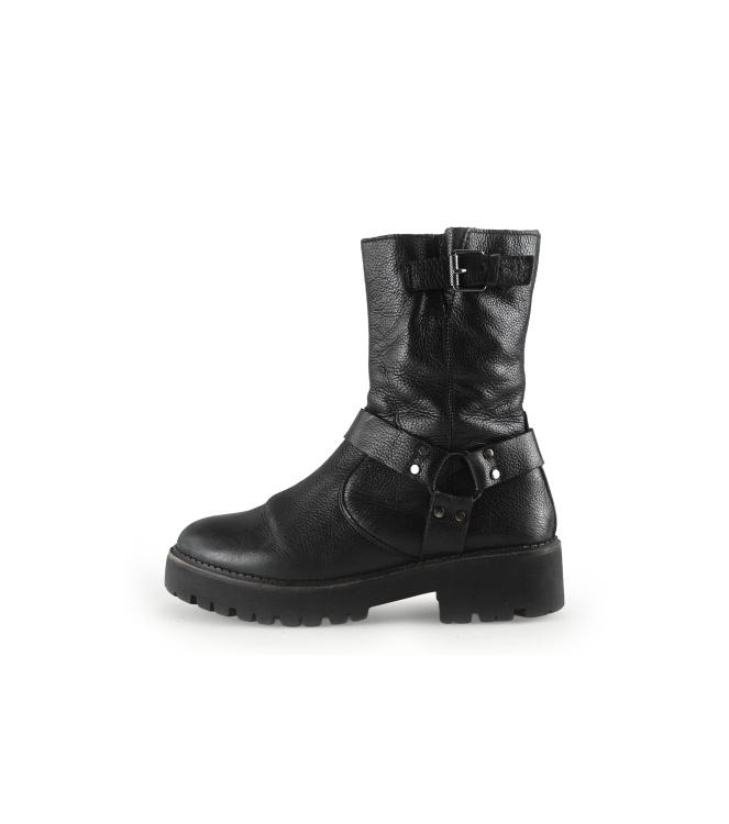 Omoda Boots