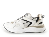Lina Locchi Sneaker