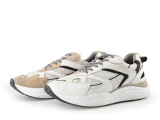 Lina Locchi Sneaker