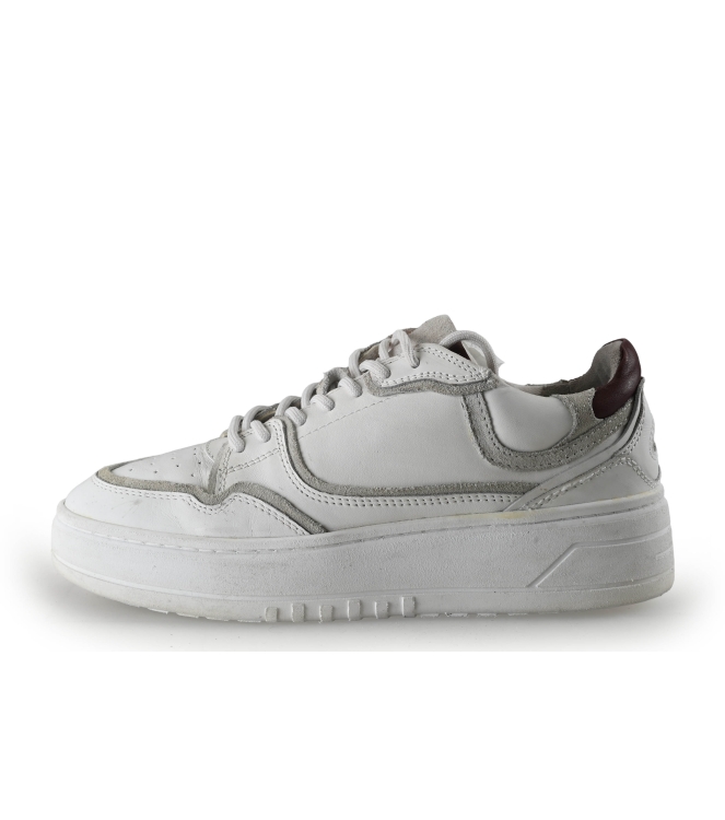 Omoda Sneaker