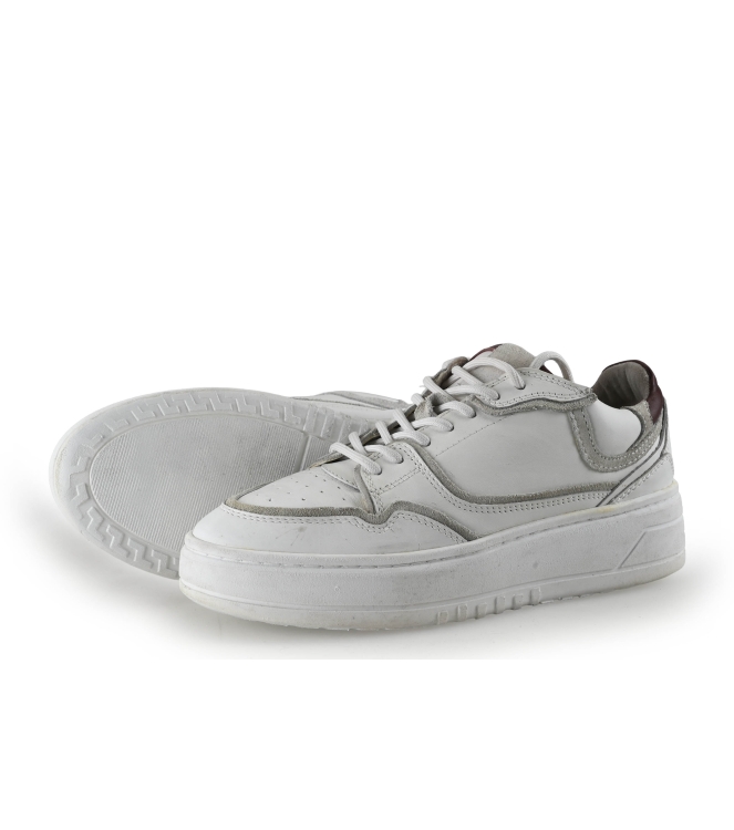 Omoda Sneaker
