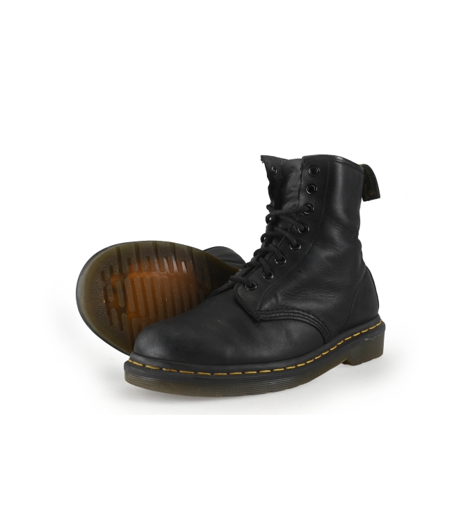 Dr. Martens Schnürstiefel