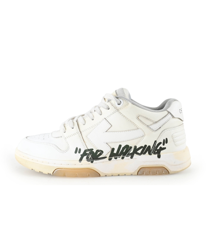 Off- White Sneaker