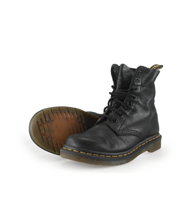 Dr. Martens Schnürstiefel