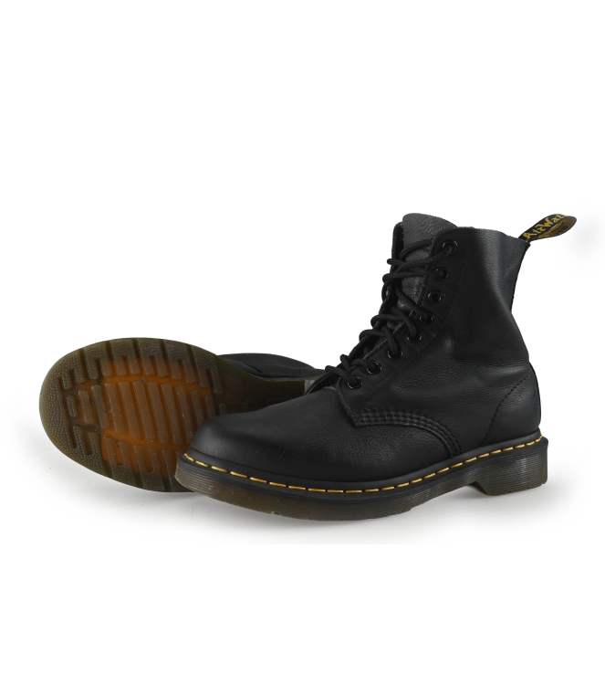 Dr. Martens Schnürstiefel