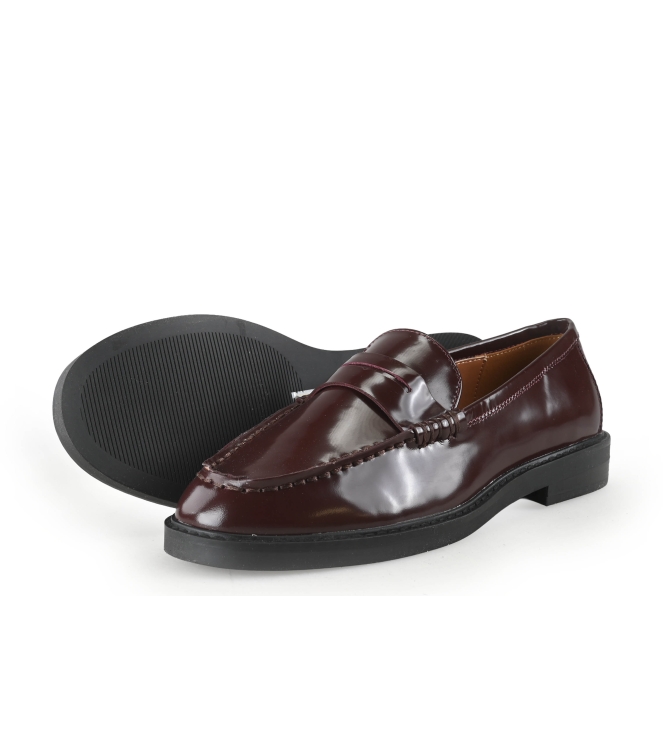 Steve Madden Slip-ons