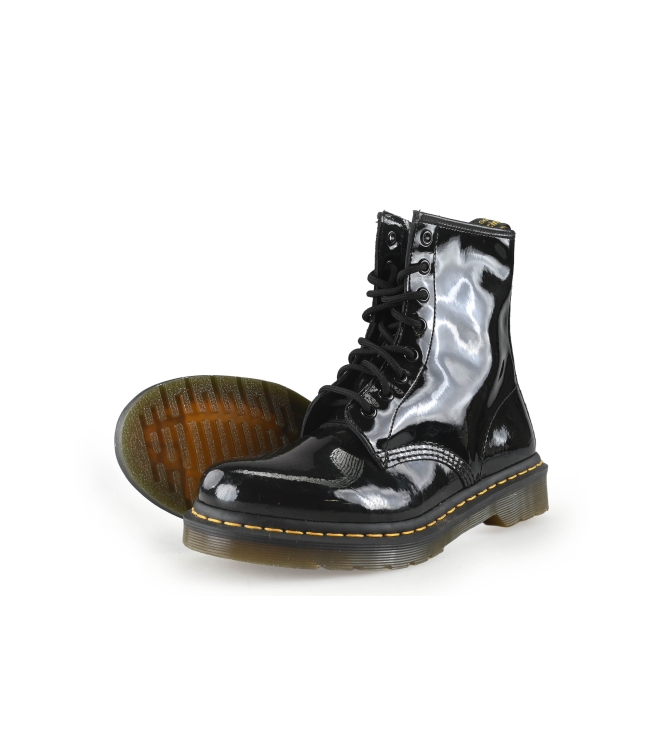 Dr. Martens Schnürstiefel