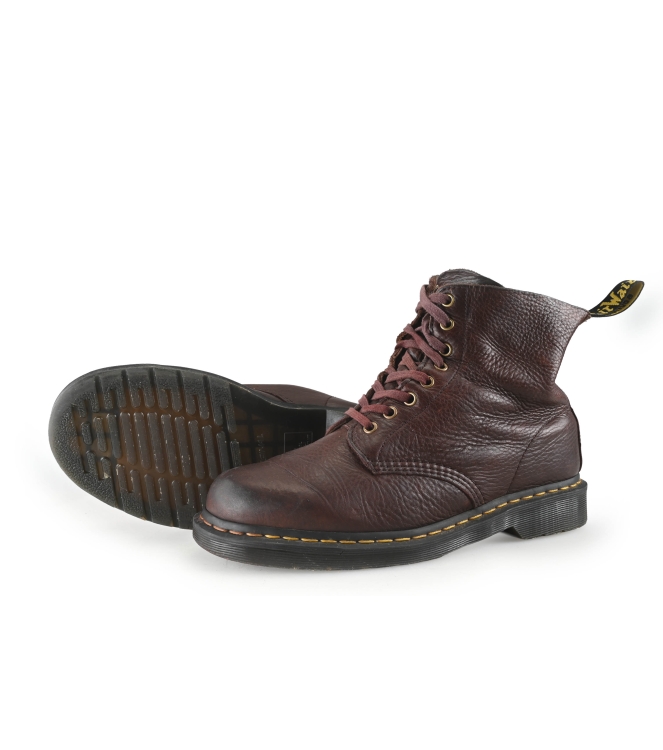 Dr. Martens Schnürstiefel