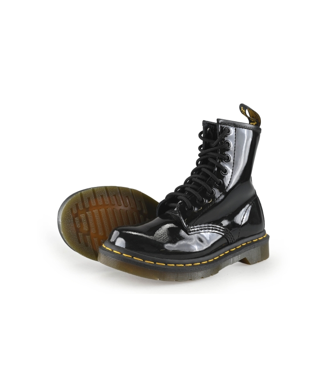 Dr. Martens Schnürstiefel