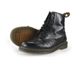 Dr. Martens Schnürstiefel