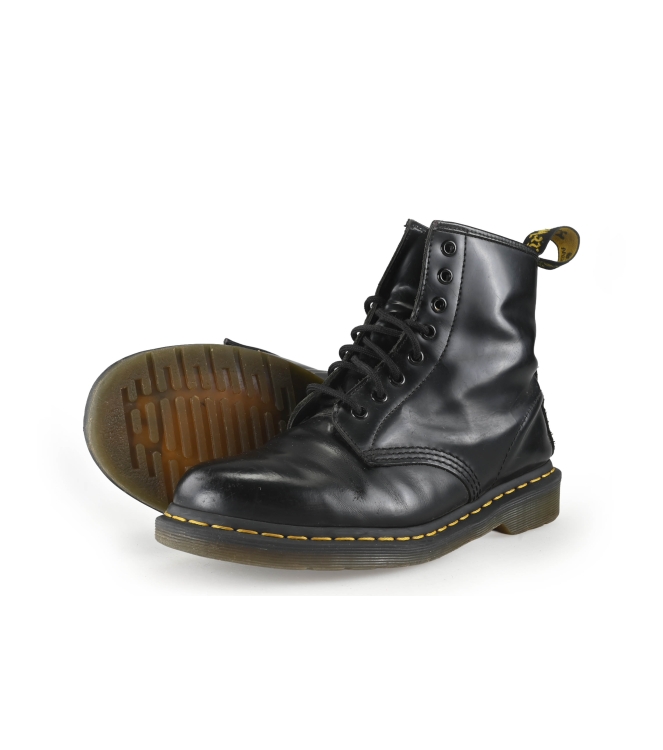Dr. Martens Schnürstiefel