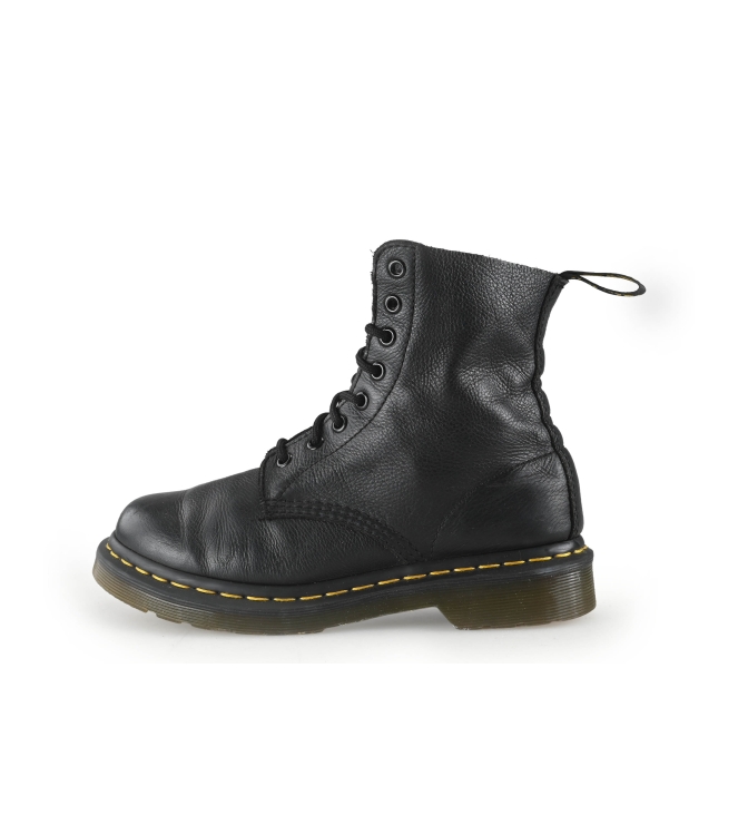 Dr. Martens Schnürstiefel