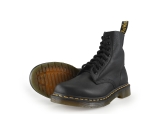 Dr. Martens Schnürstiefel