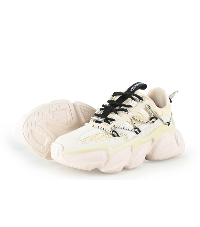 Steve Madden Sneaker