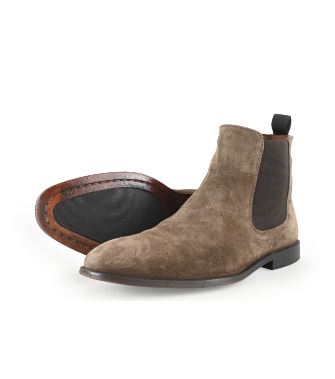 Stefano Lauran Chelsea boots