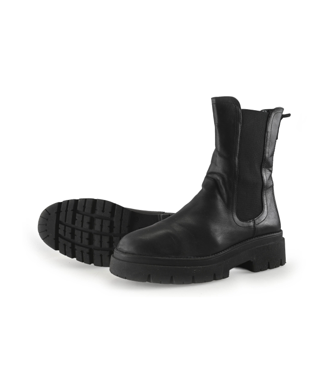 Tamaris Chelsea boots