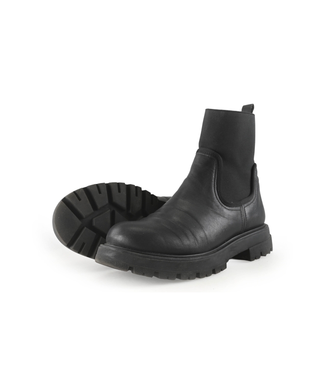 Cellini Chelsea boots