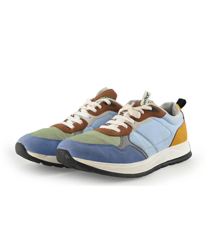 Vertice Sneaker
