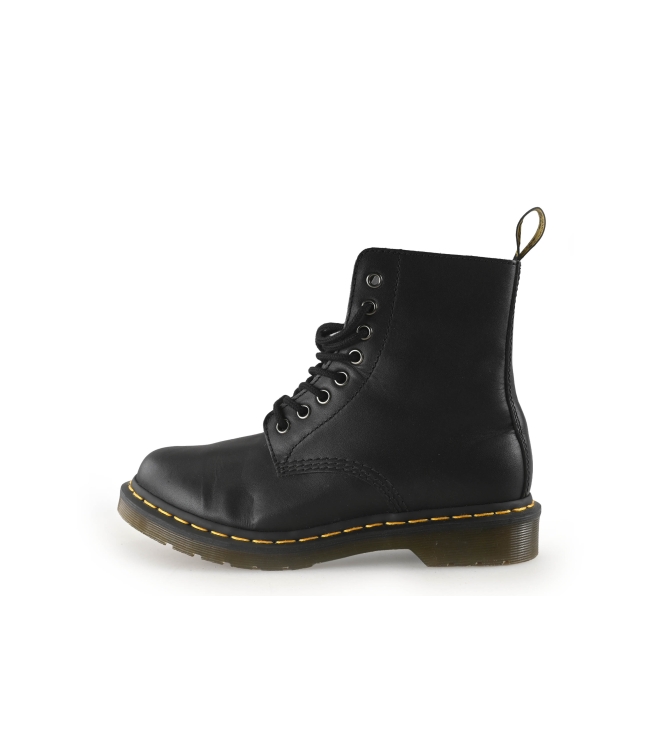 Dr. Martens Schnürstiefel